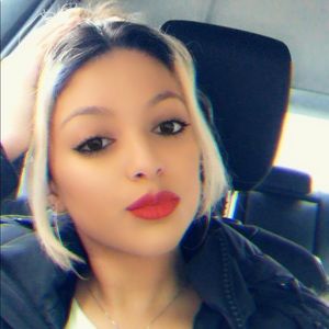 Meet your Posher, Briana
